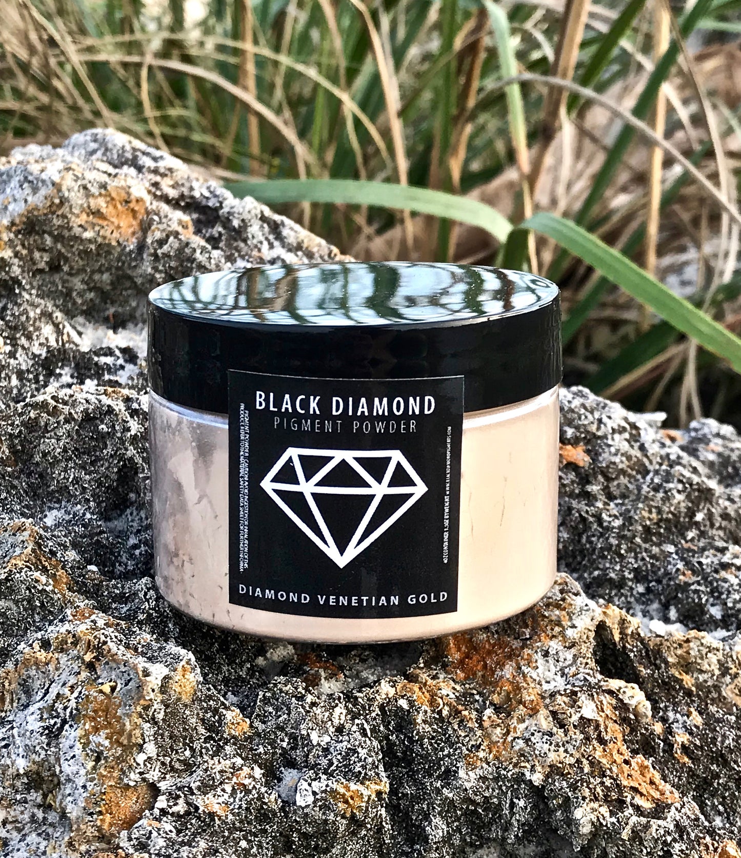 "DIAMOND VENETIAN GOLD" 42g/1.5oz - Black Diamond Pigments