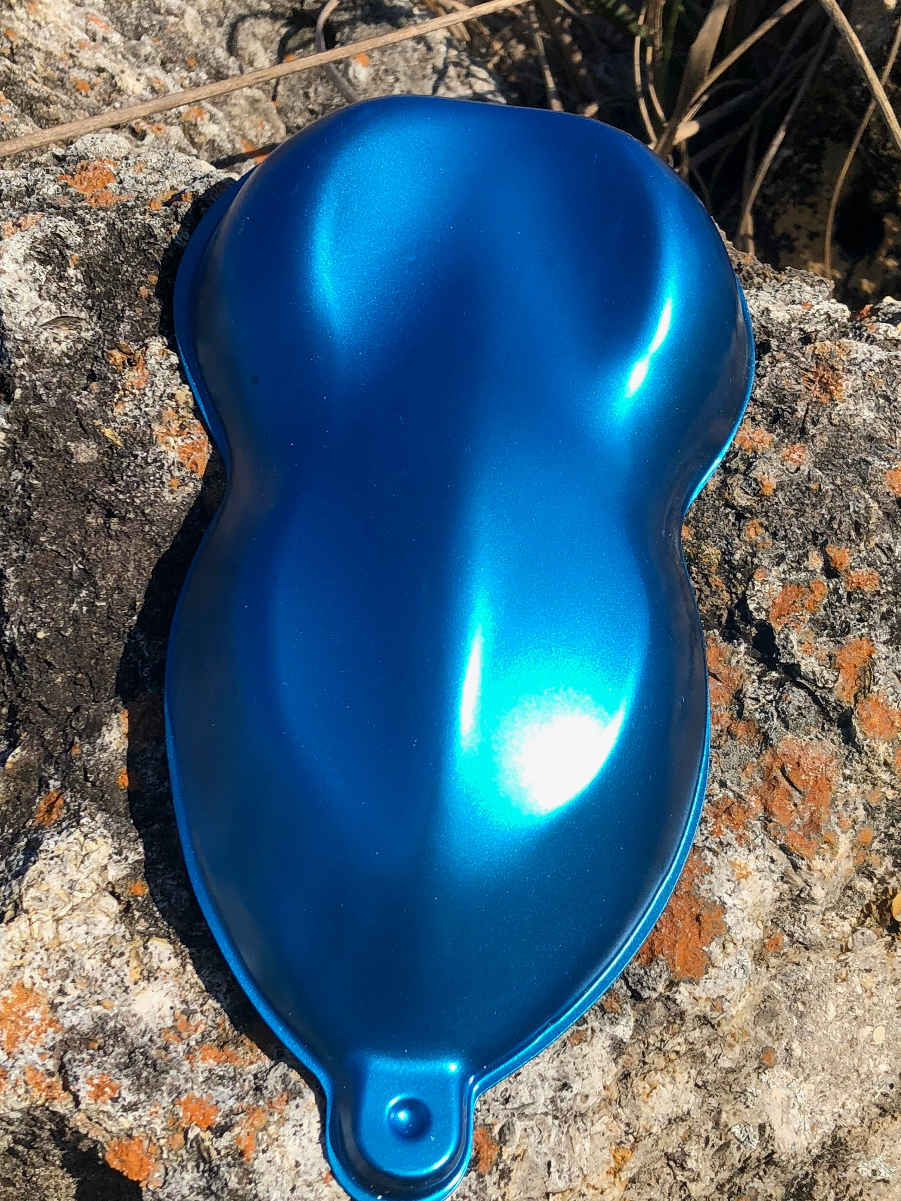 "IRIDESCENT BLUE" 42g/1.5oz - Black Diamond Pigments