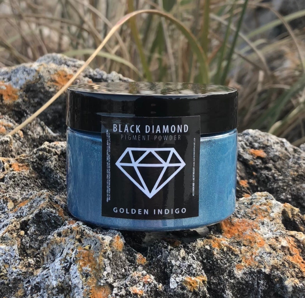 "GOLDEN INDIGO" Black Diamond Pigments