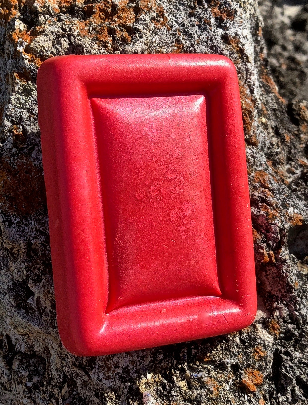 Beguiling Sepia Red Mica Powder