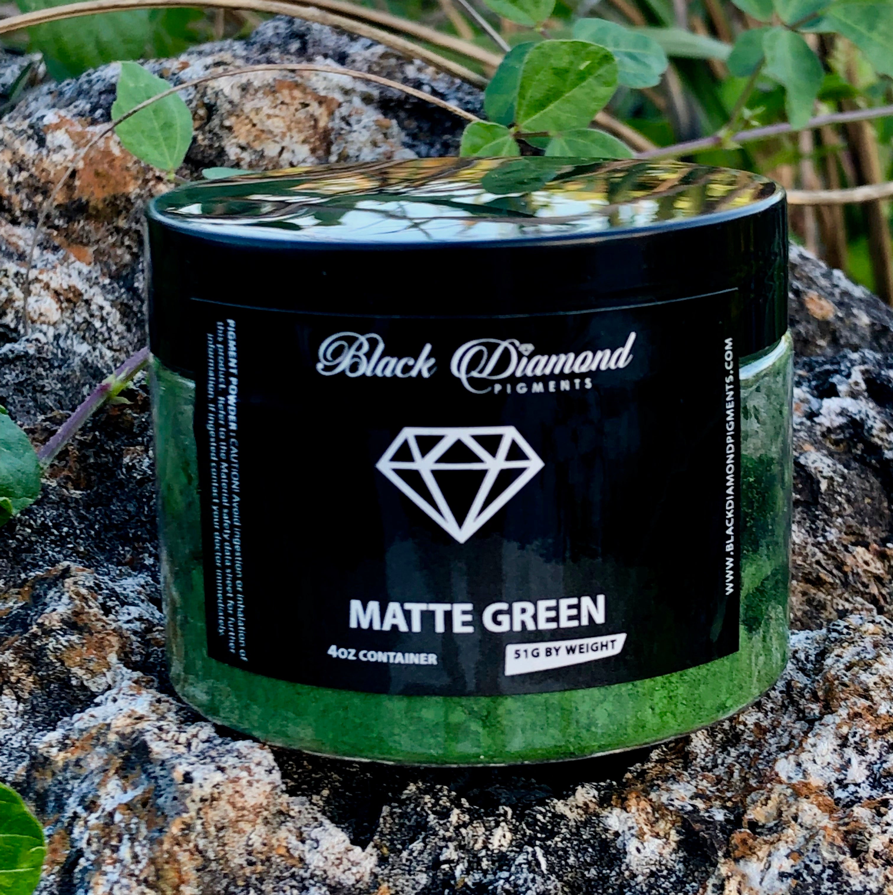 "MATTE GREEN" 51g/1.8oz Black Diamond Pigments