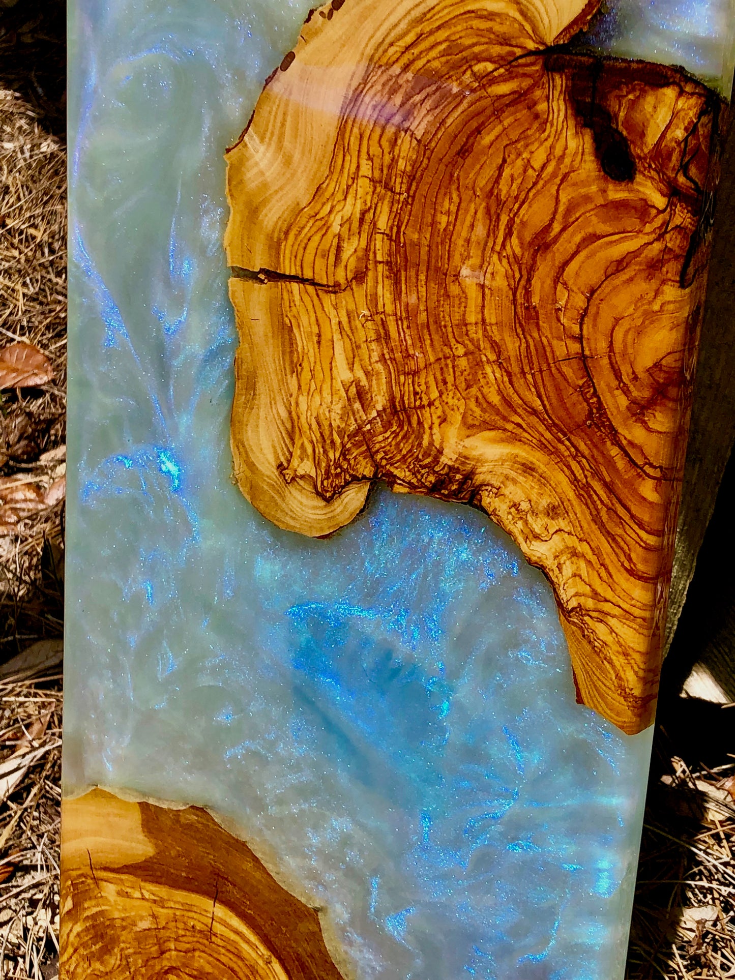 "GLACIER BLUE" Black Diamond Pigments