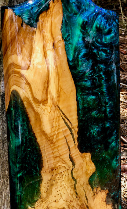 "GRIFFINS FURY" Black Diamond Pigments