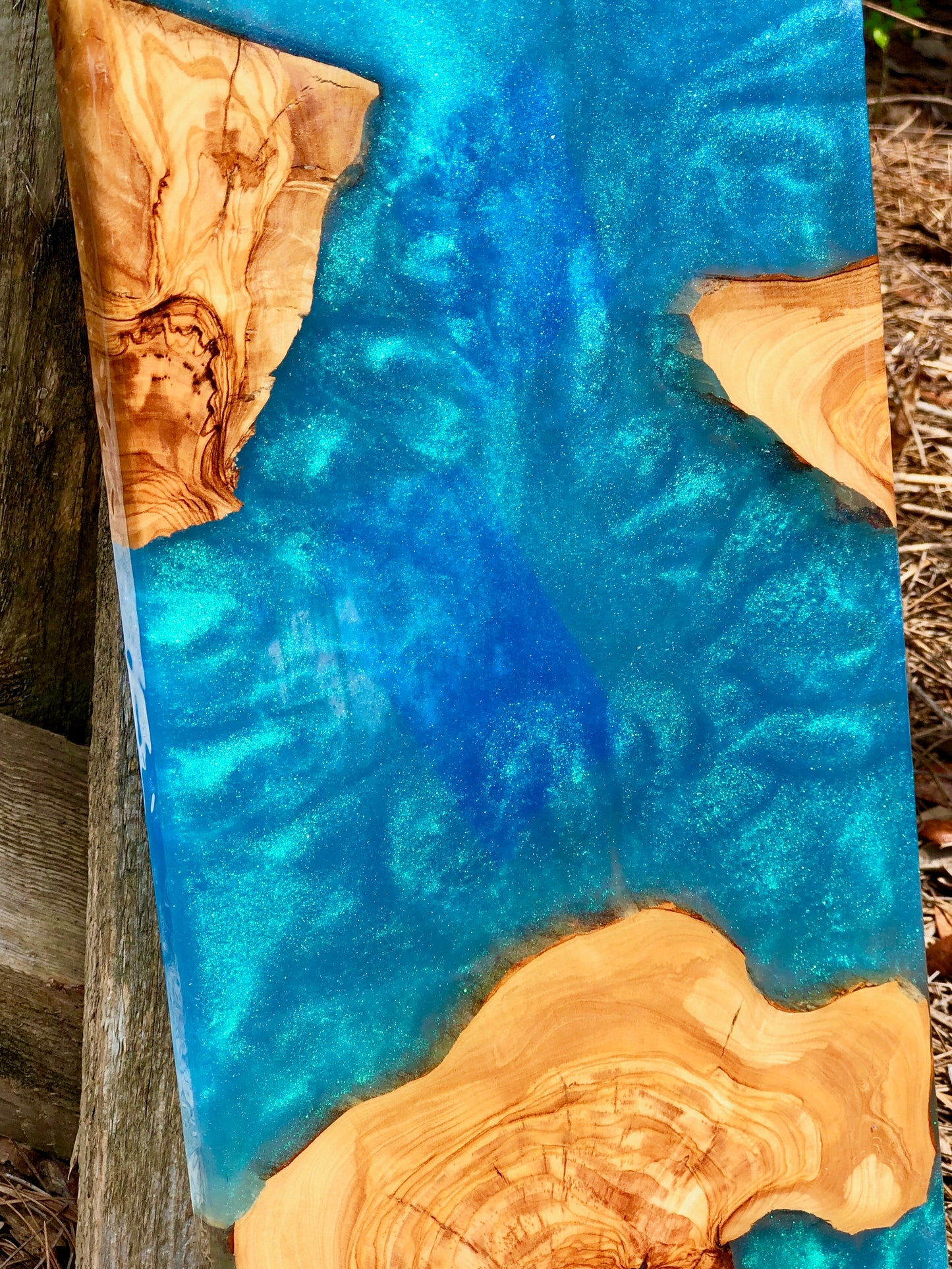 "ARCTIC BLUE FROST" Black Diamond Pigments