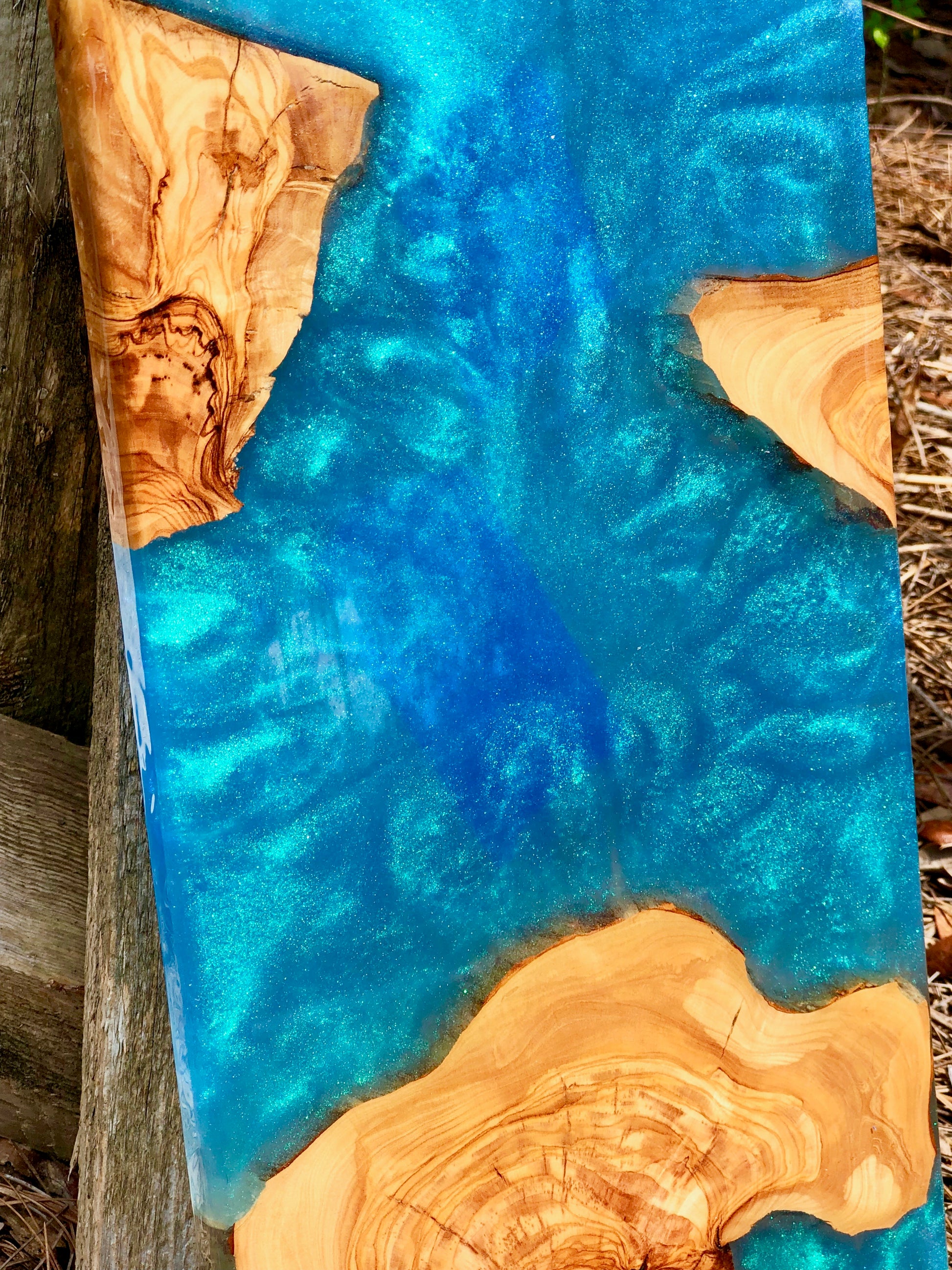 "ARCTIC BLUE FROST" Black Diamond Pigments